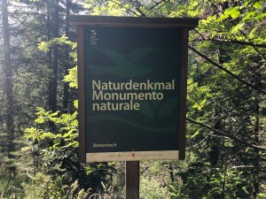 The Bletterbach Geopark as an example of deep time is presented at the end of the post on historical monuments and cancel culture